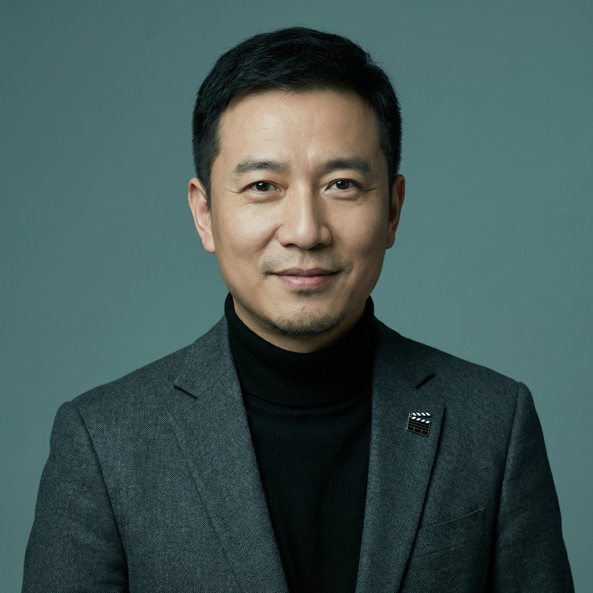 菠萝视频影视导演顾问